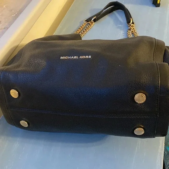 Michael Kors Newbury Pebbled Leather Chain Tote‎ Bag